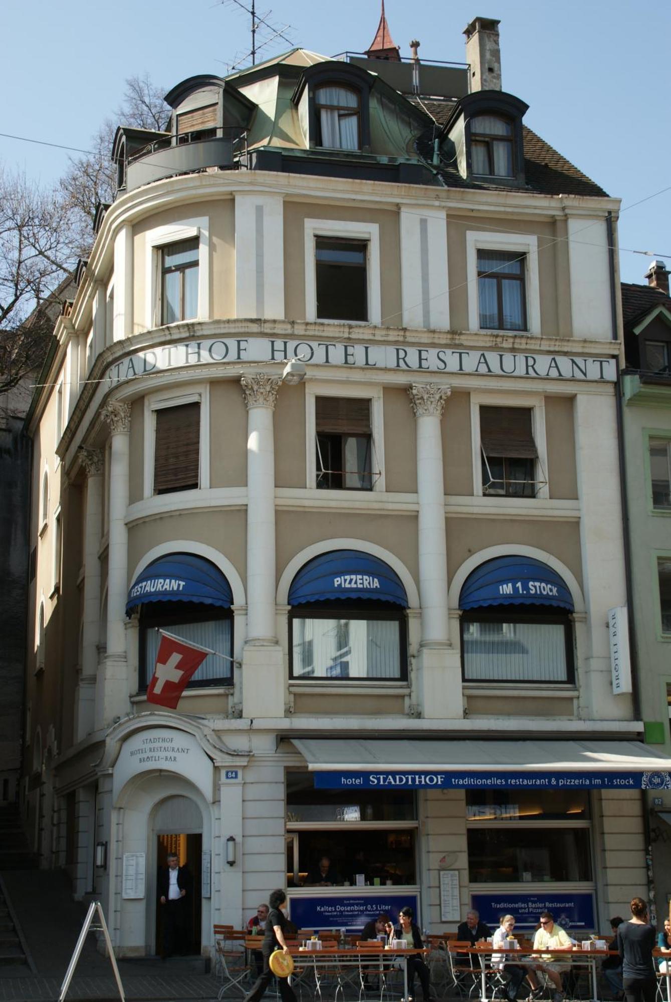 Stadthof Budget Hotel Basel City Center Exterior foto